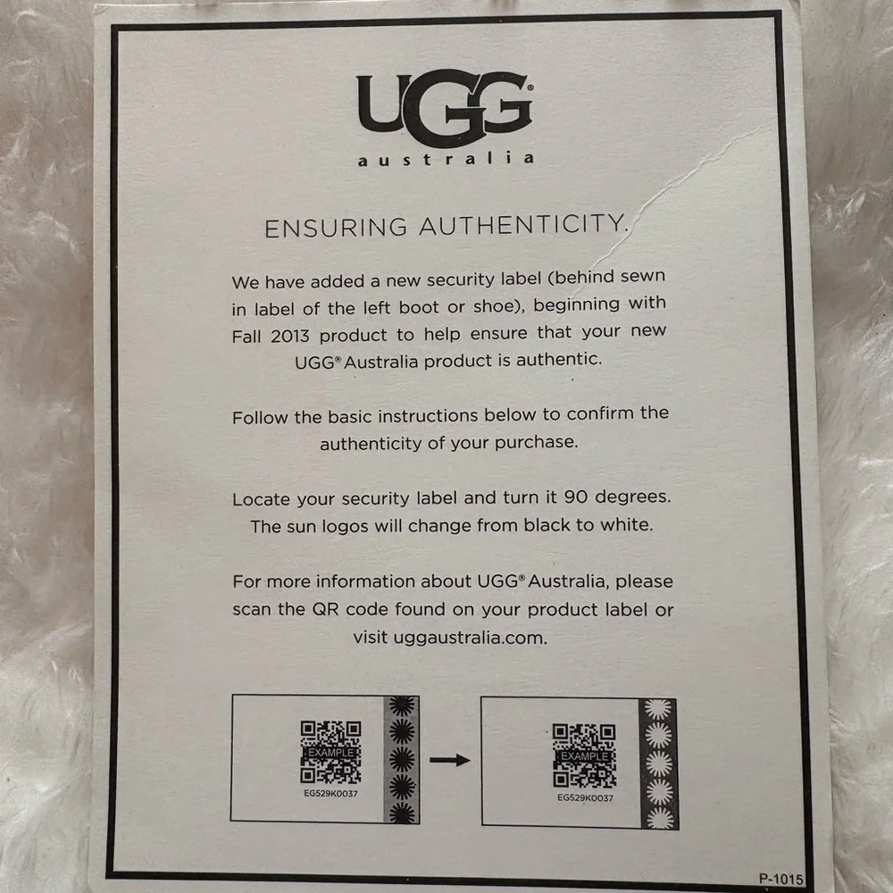 Women's Ugg Black Suede Boots - Picture 8 of 8